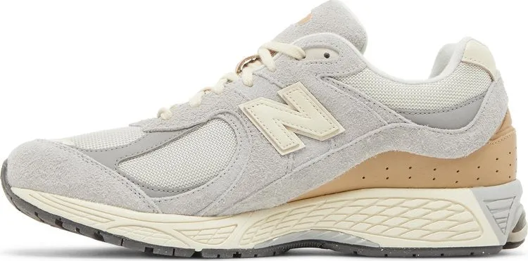 New Balance 2002R 'Rain Cloud Angora' sneakers, gray