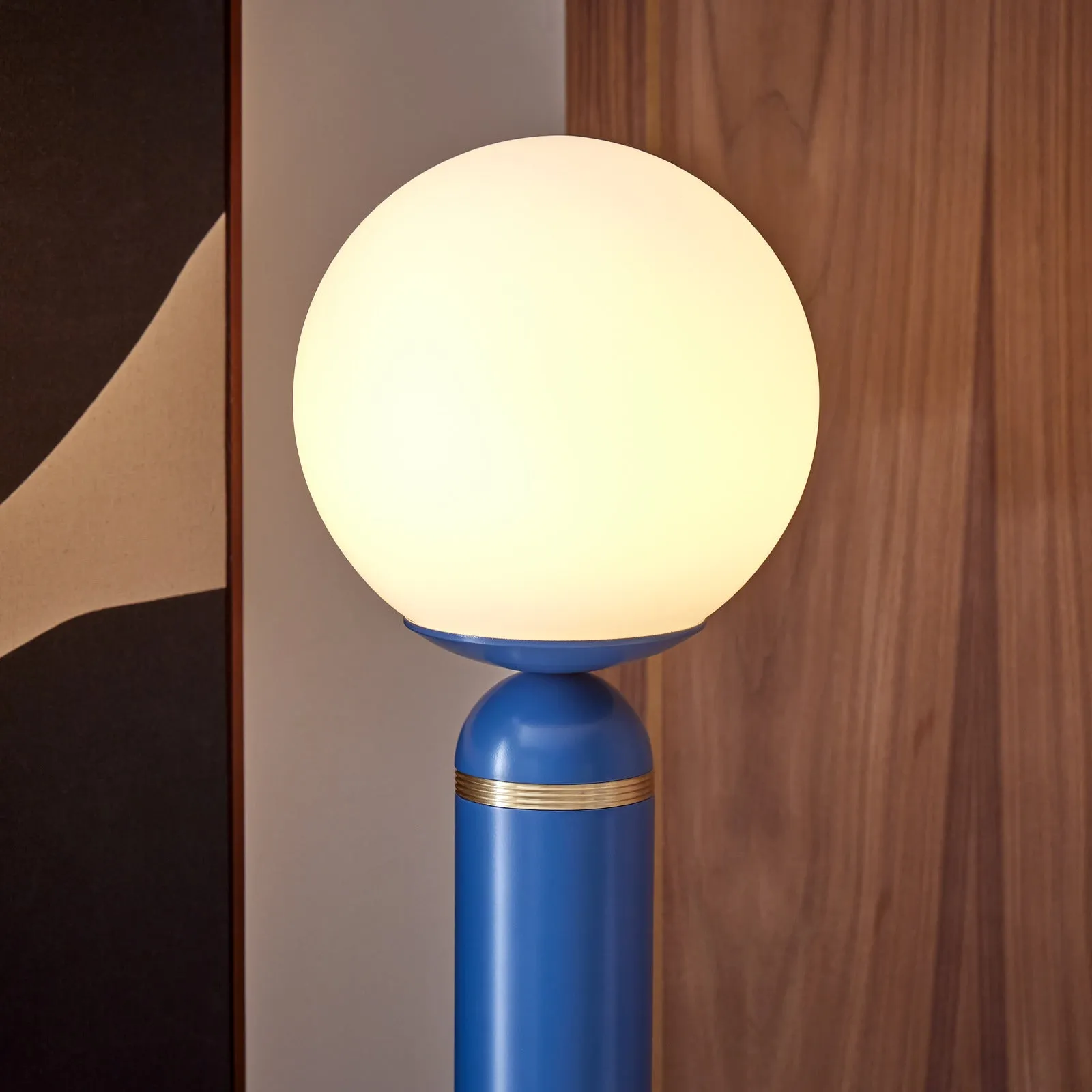 Novara Floor Lamp